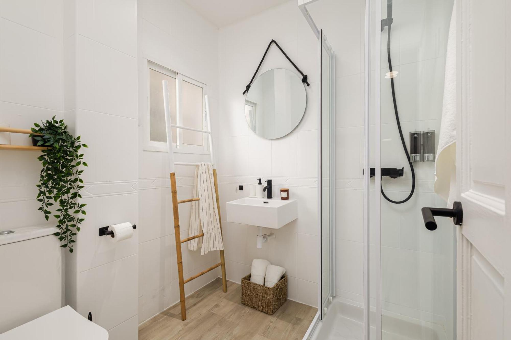 Nordik Rooms Urban - Trinidad "Mariehamn" Málaga Exteriör bild